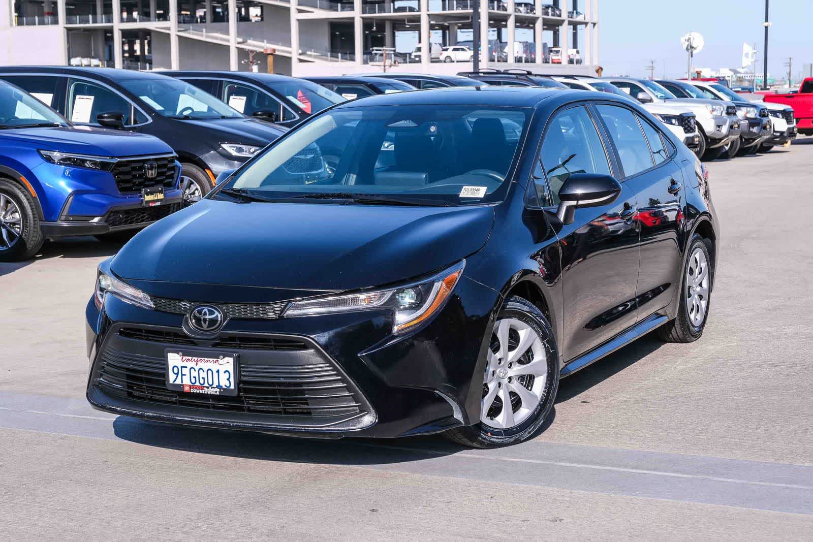 2023 Toyota Corolla LE Image 1 of 29