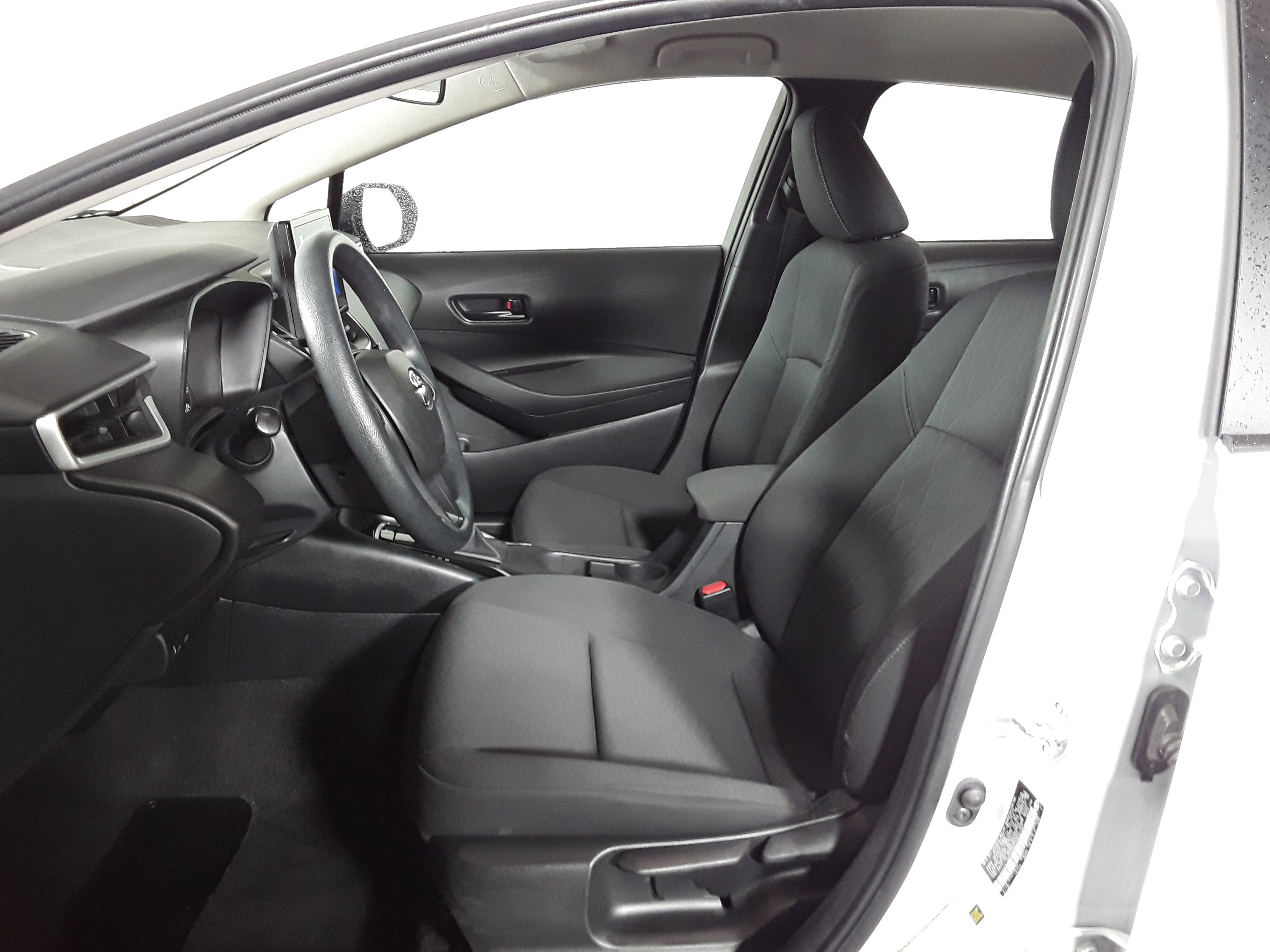 Vehicle image 9 of 23