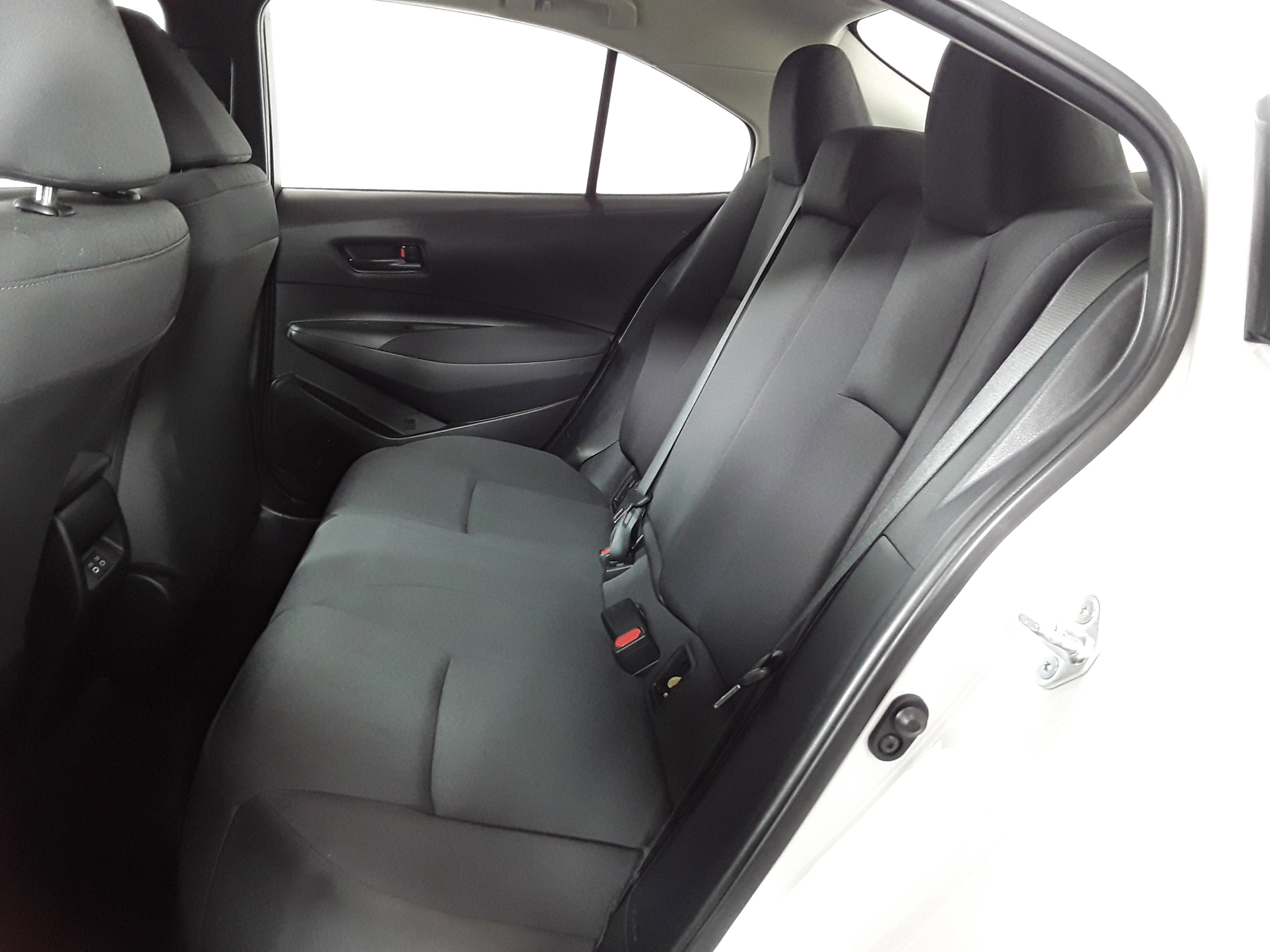 Vehicle image 10 of 23