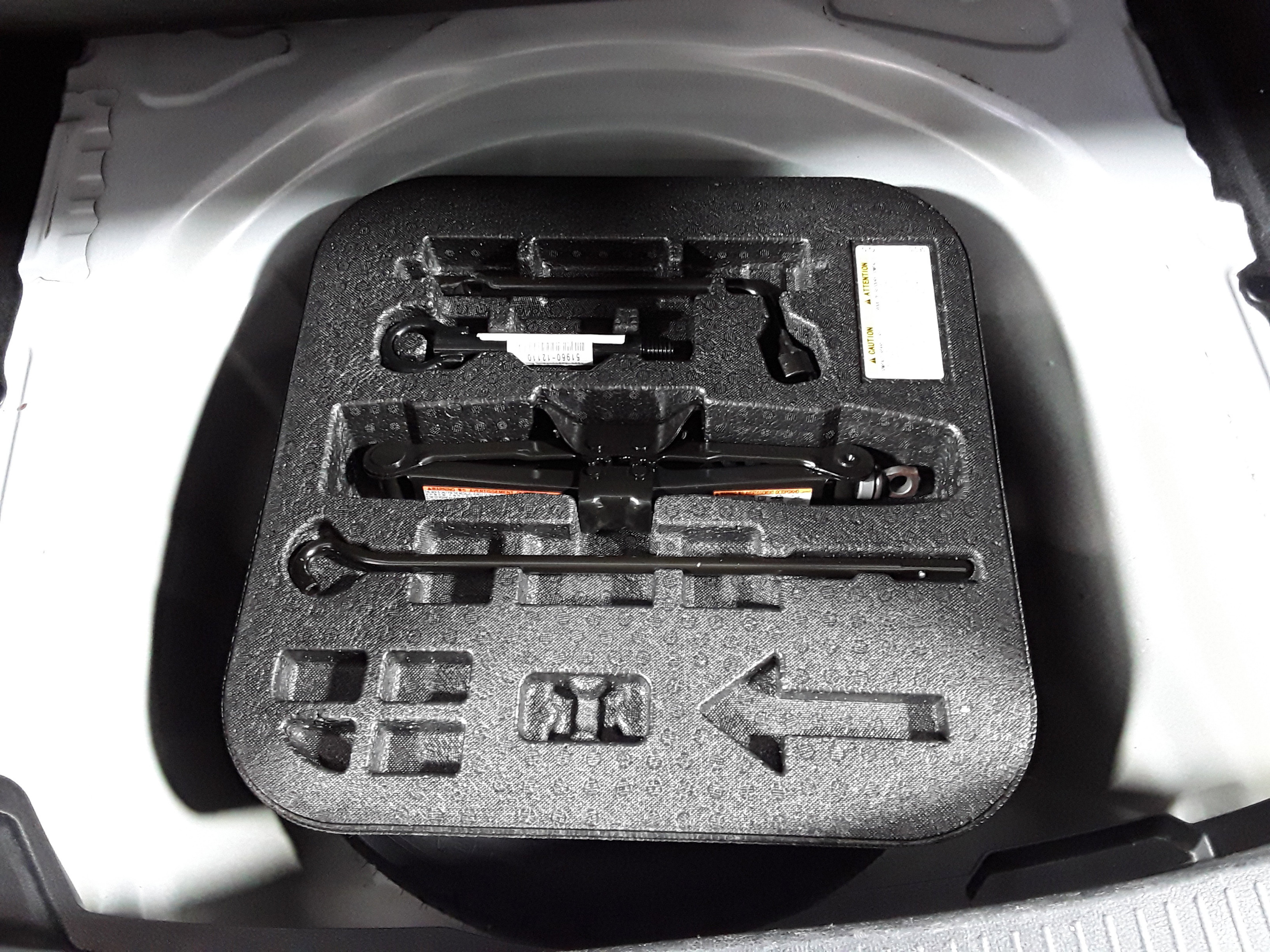 Vehicle image 22 of 23