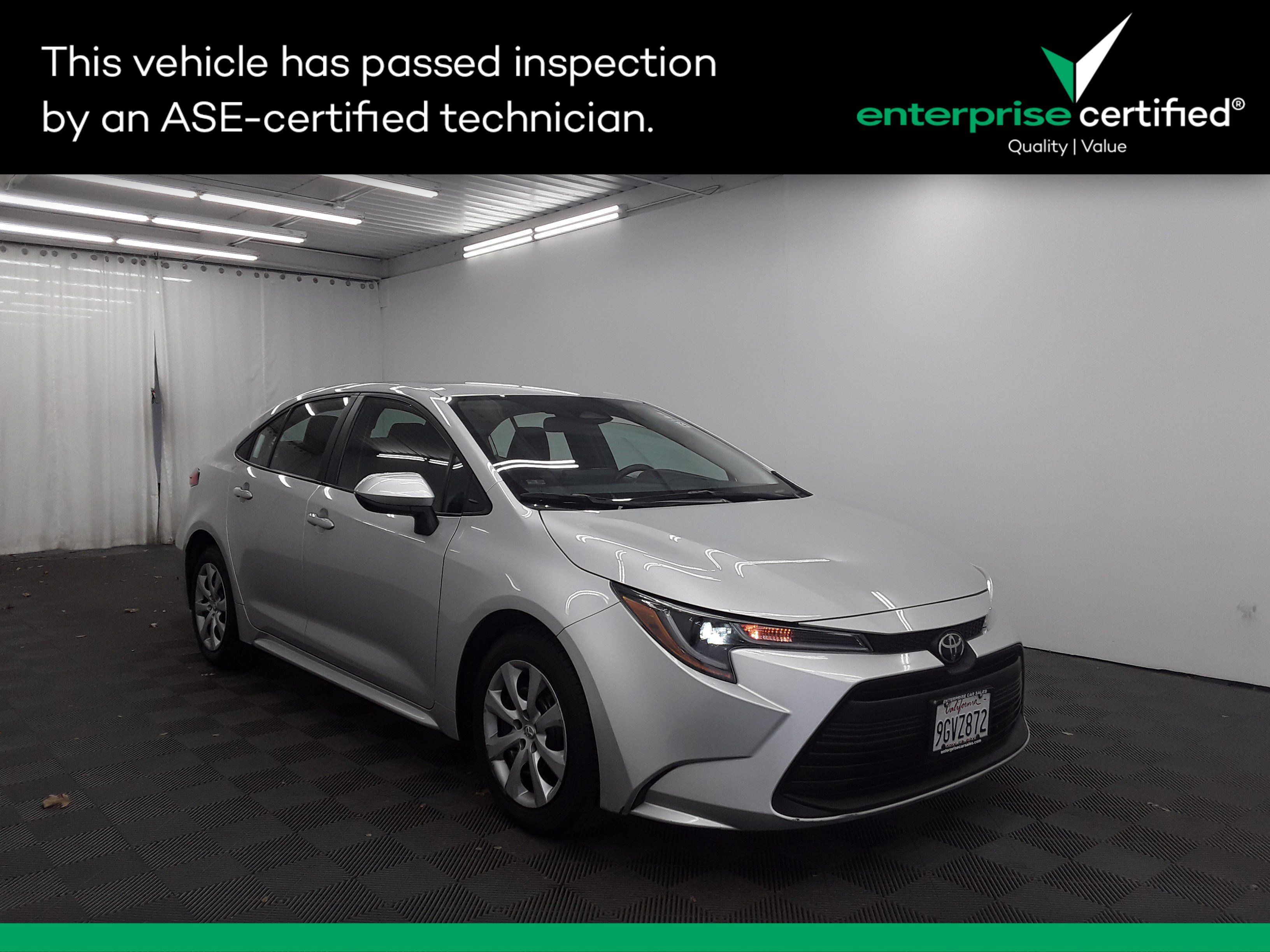 Vehicle image 5 of 23