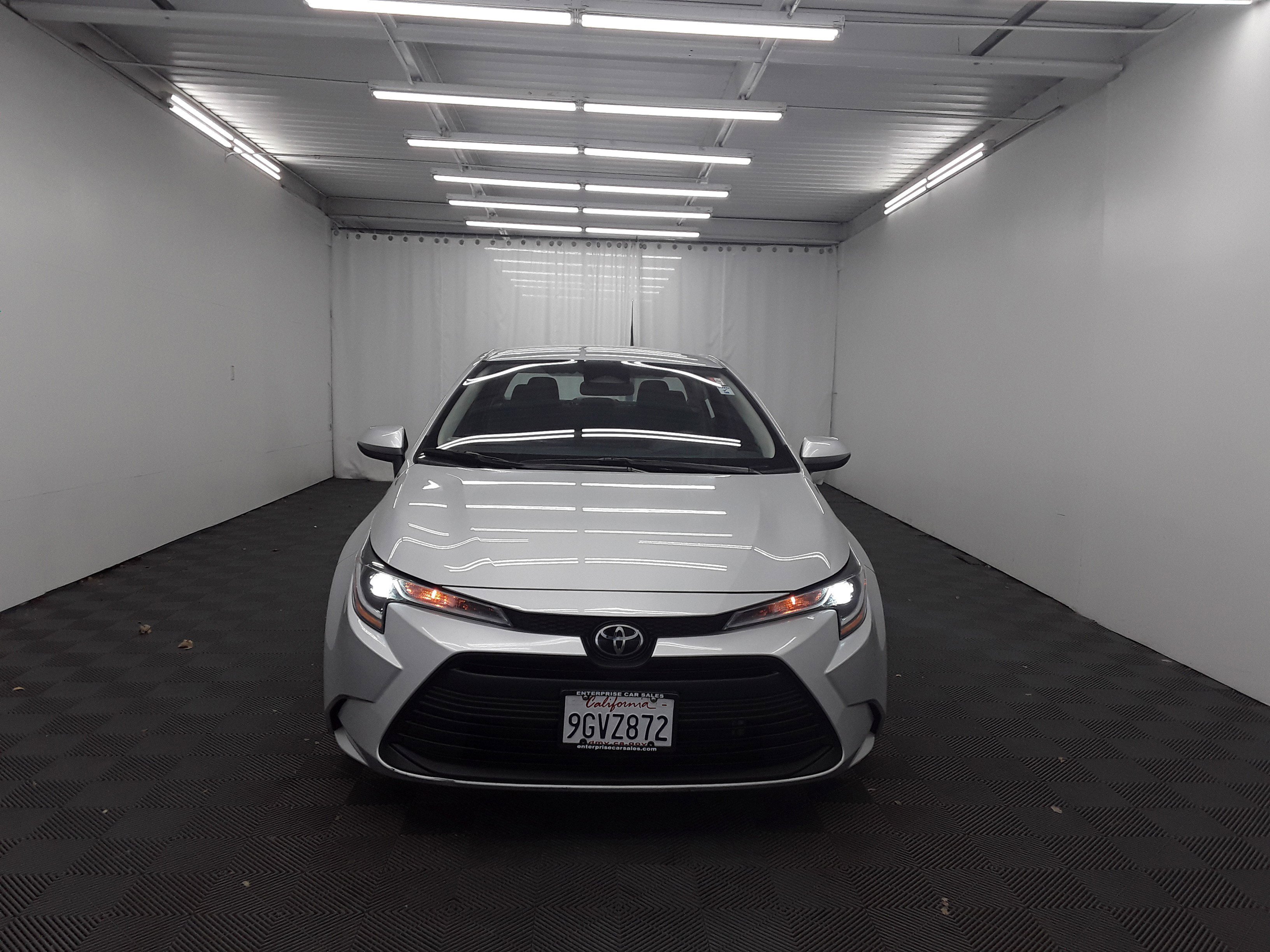 Vehicle image 3 of 23