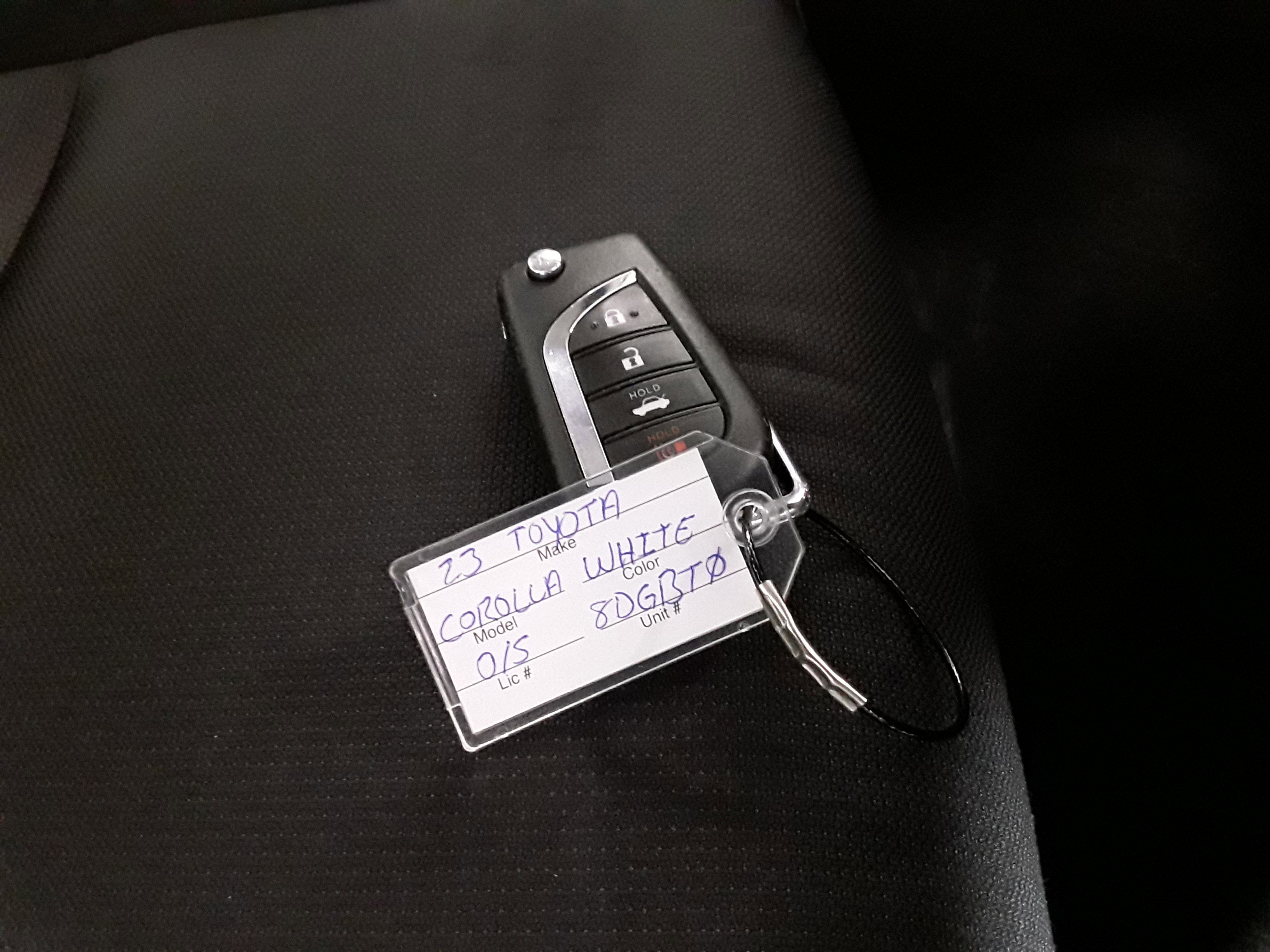 Vehicle image 15 of 22