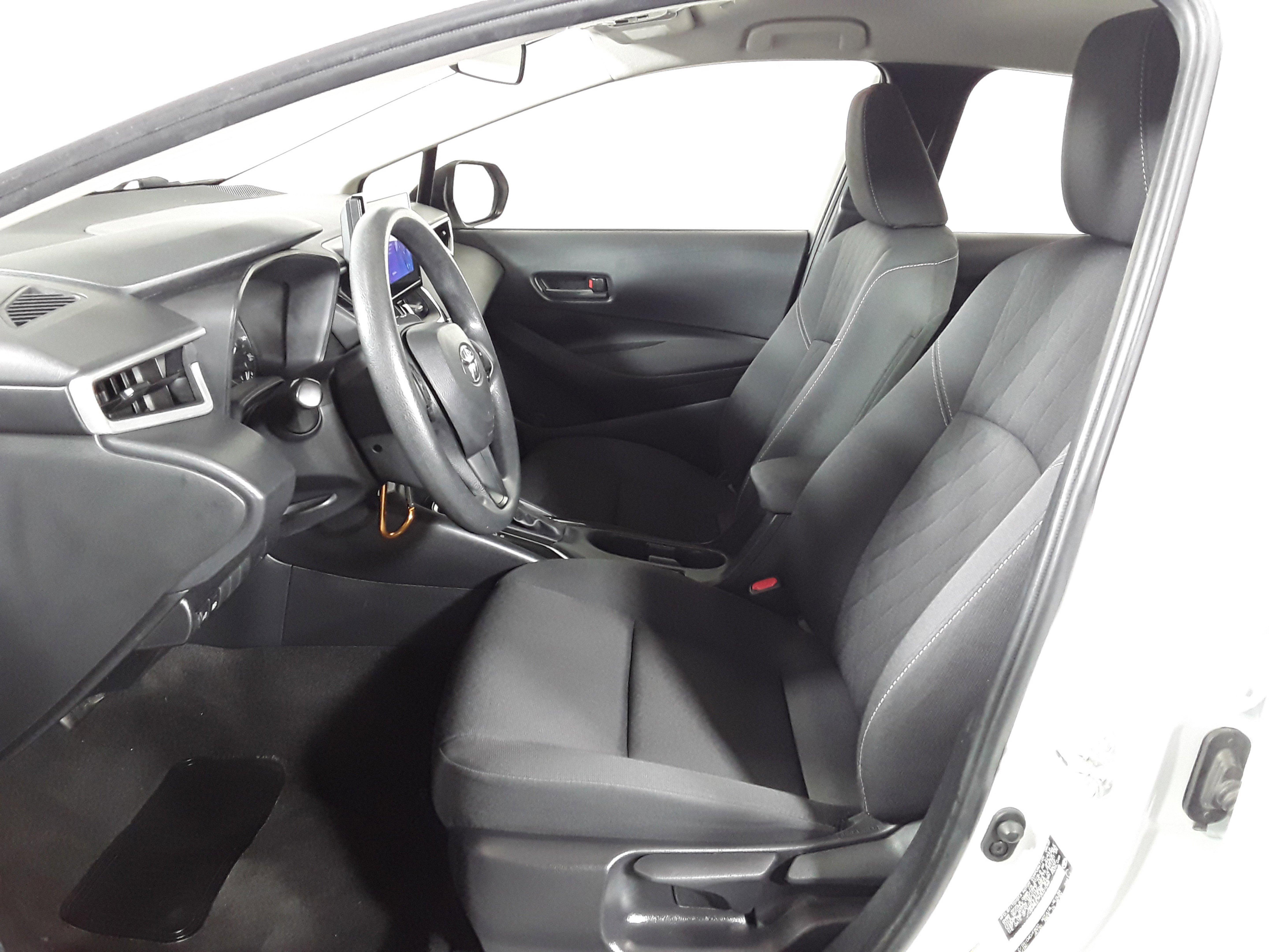 Vehicle image 9 of 22