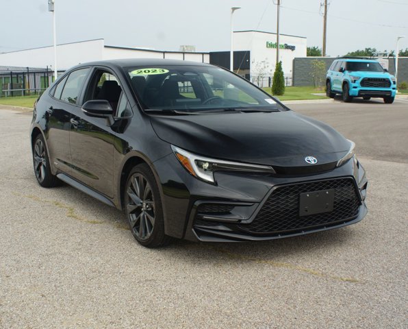 2023 Toyota Corolla Hybrid SE Image 3 of 29