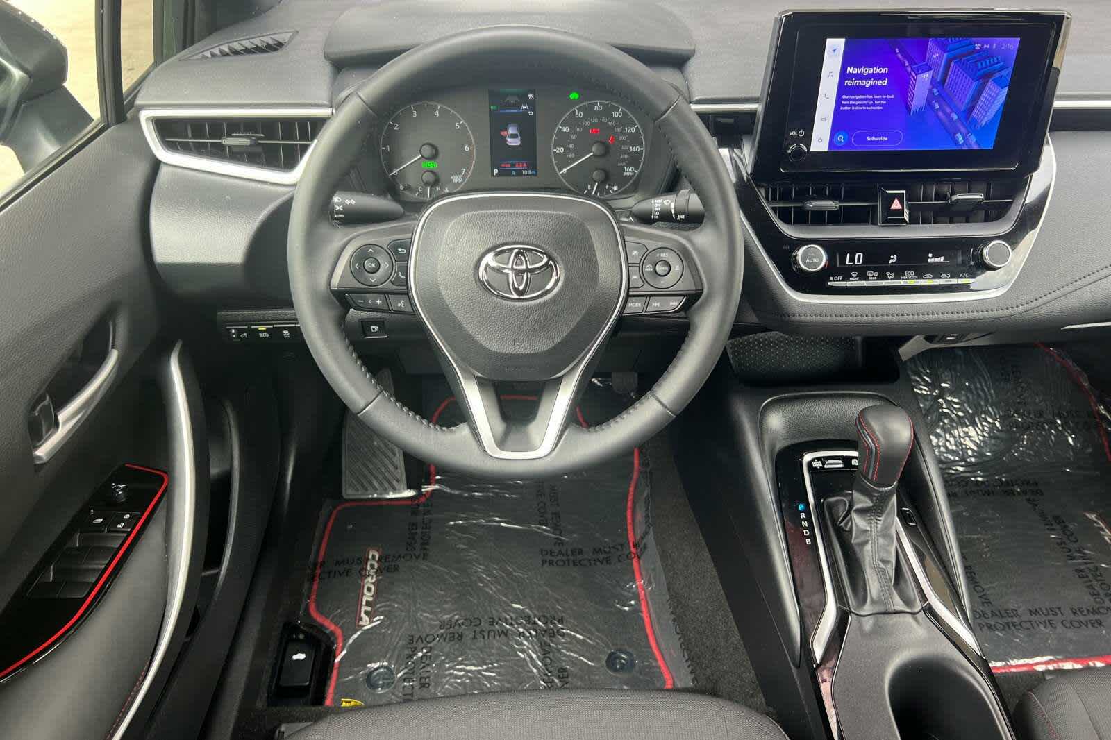 Vehicle image 14 of 29