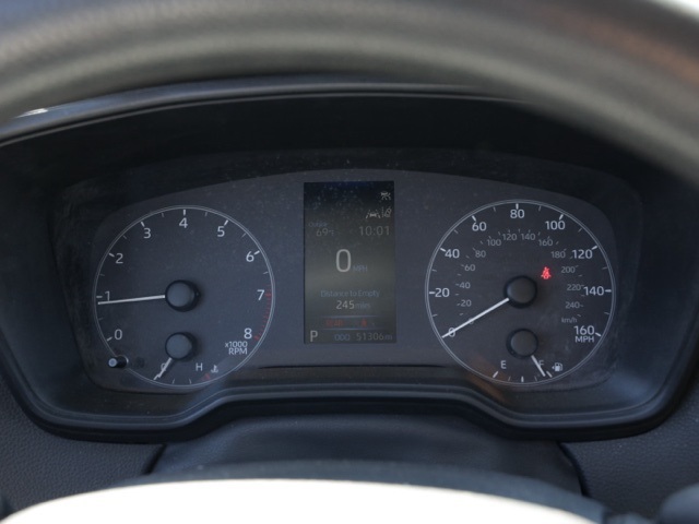 Vehicle image 23 of 31