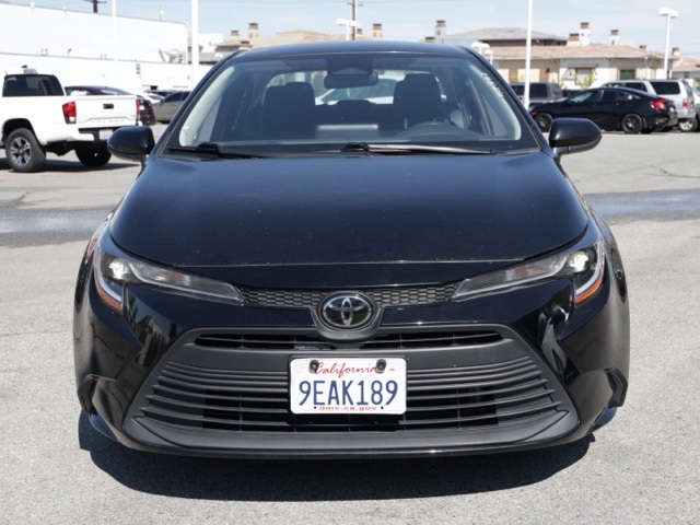 Vehicle image 4 of 31