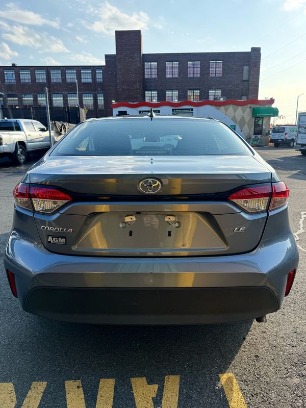 Vehicle image 5 of 13