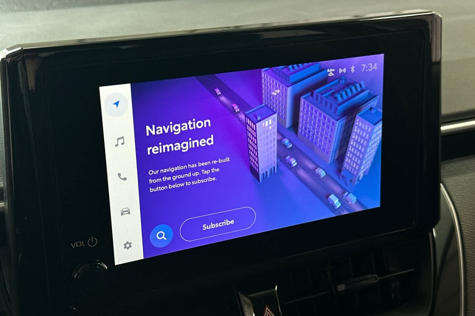 Vehicle image 17 of 25
