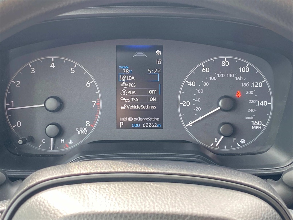 Vehicle image 17 of 35