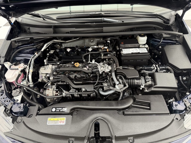 Vehicle image 6 of 39