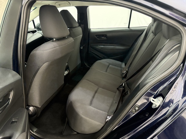 Vehicle image 15 of 39
