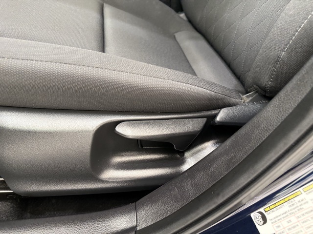 Vehicle image 26 of 39