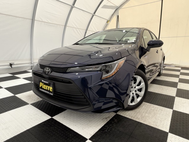 Vehicle image 1 of 39