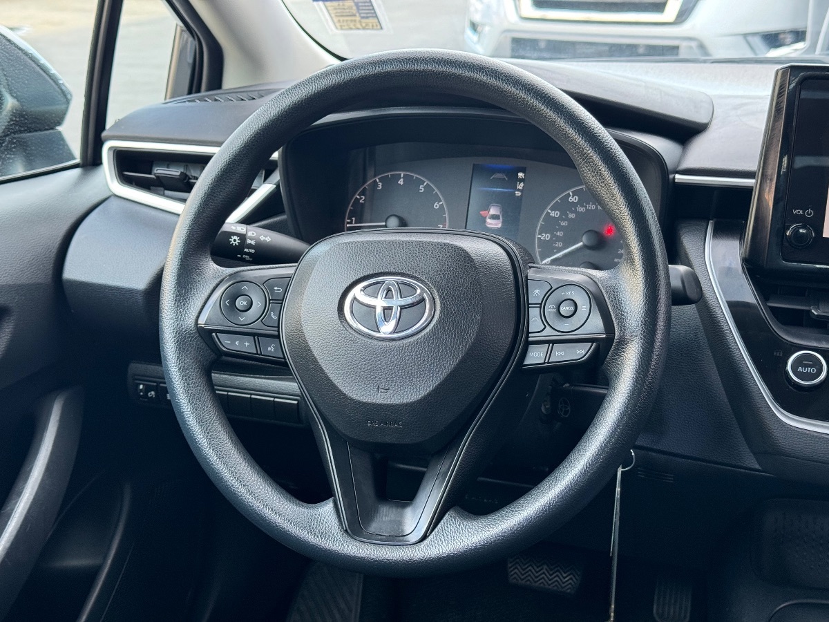 Vehicle image 16 of 16