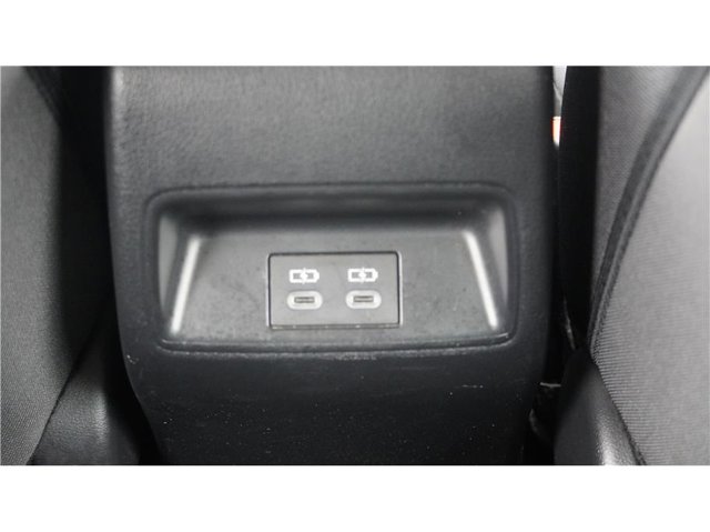 Vehicle image 26 of 29
