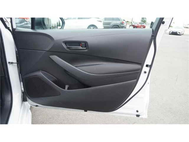 Vehicle image 15 of 29