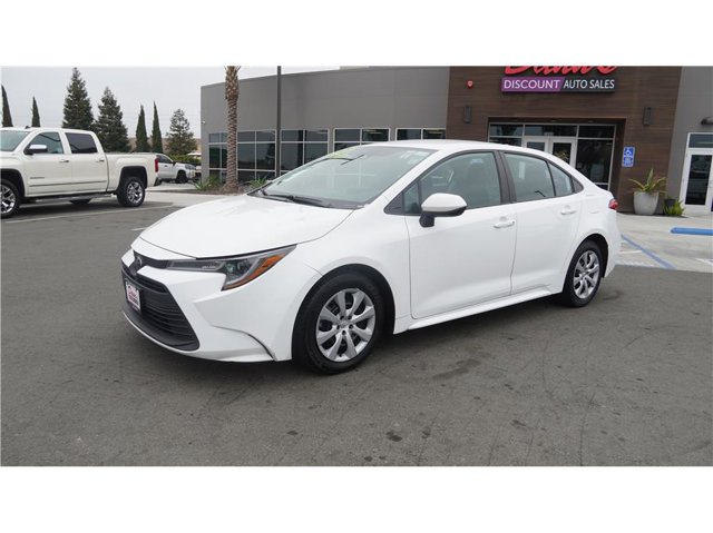 Vehicle image 9 of 29