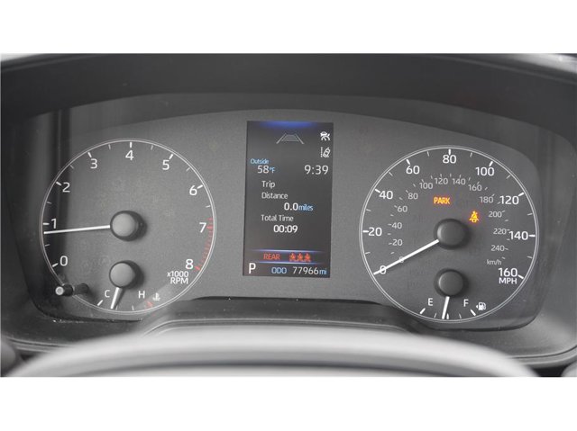 Vehicle image 28 of 29