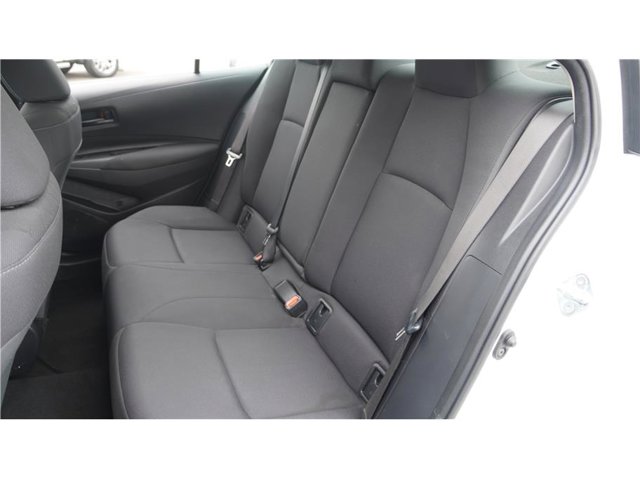 Vehicle image 22 of 29