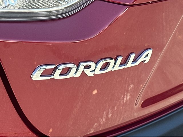 Vehicle image 39 of 40