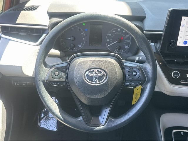 Vehicle image 12 of 40