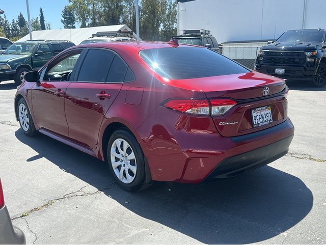 Vehicle image 6 of 40