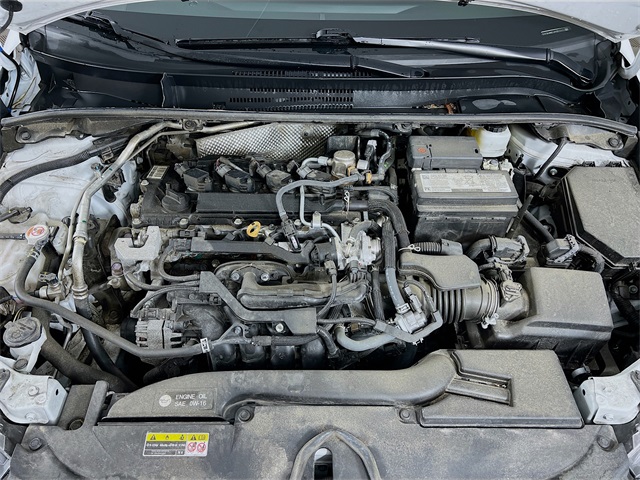 Vehicle image 9 of 38