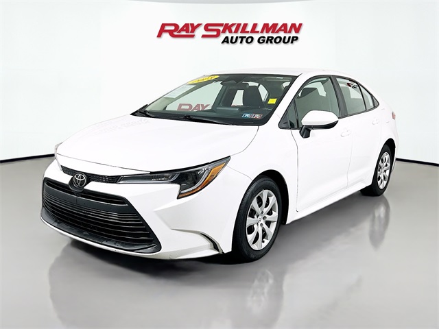 Vehicle image 1 of 38