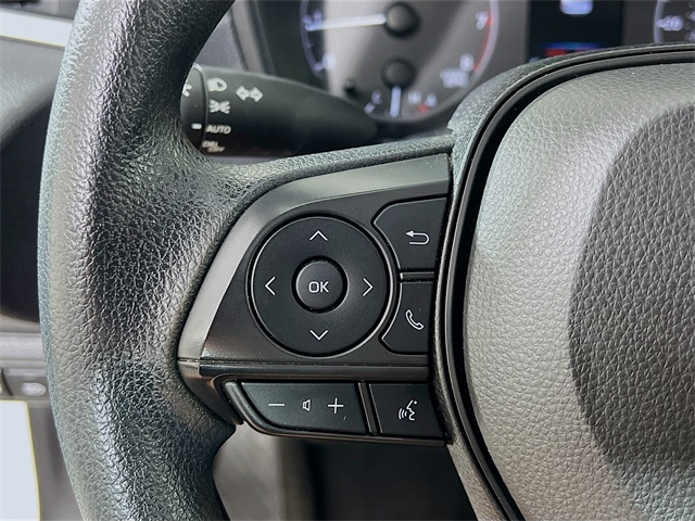 Vehicle image 36 of 38