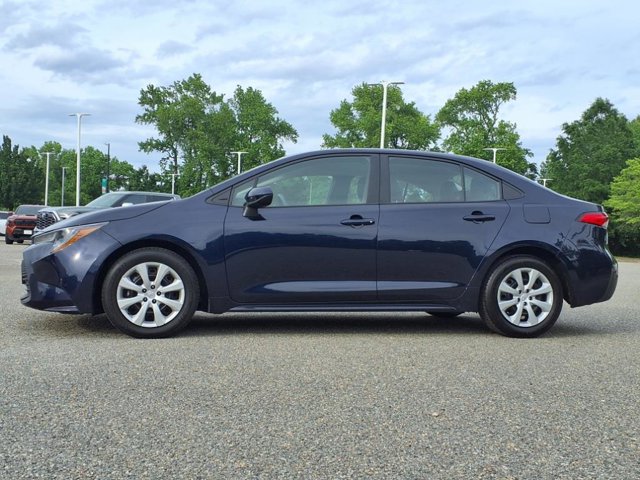 Vehicle image 2 of 25