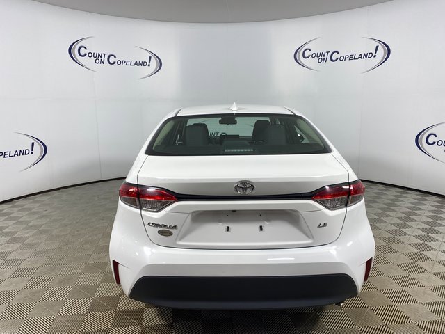 Vehicle image 5 of 23