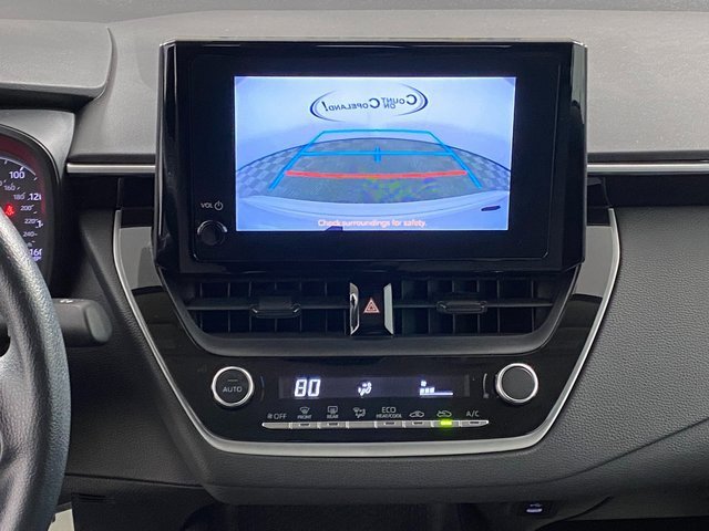 Vehicle image 15 of 23