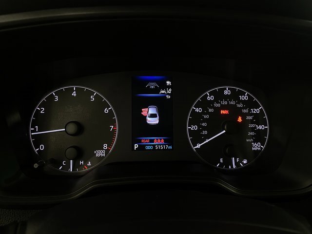 Vehicle image 18 of 23