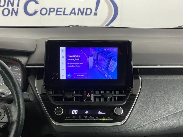 Vehicle image 14 of 23