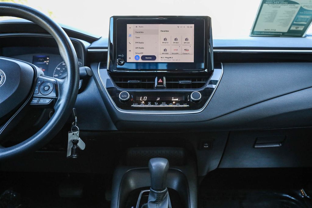 2023 Toyota Corolla LE Image 28 of 28