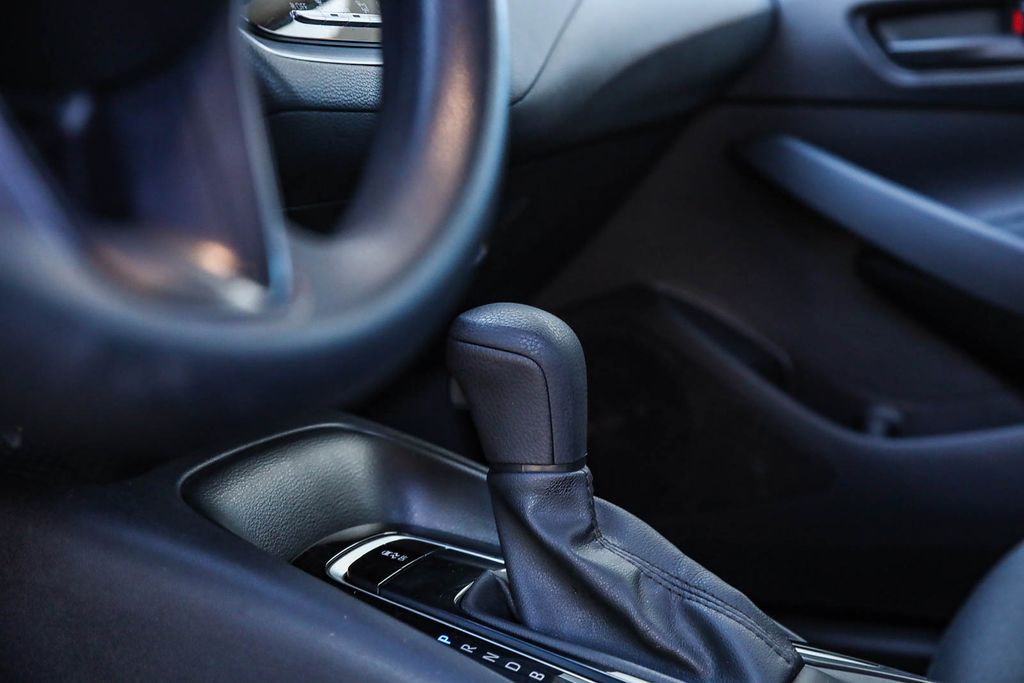 2023 Toyota Corolla LE Image 23 of 28