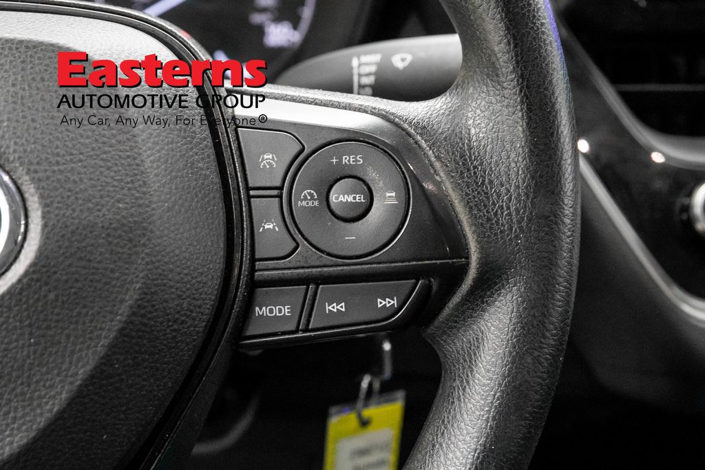 Vehicle image 45 of 59