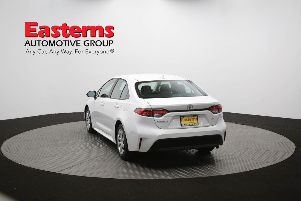 Vehicle image 15 of 59