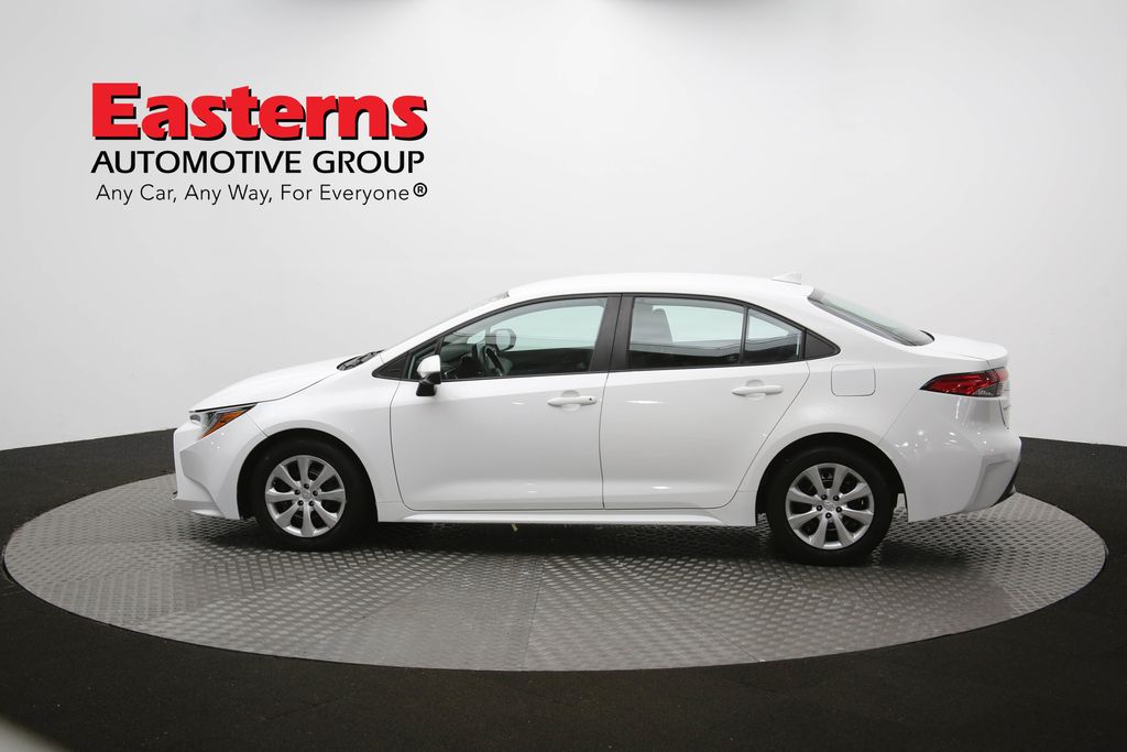 Vehicle image 34 of 59