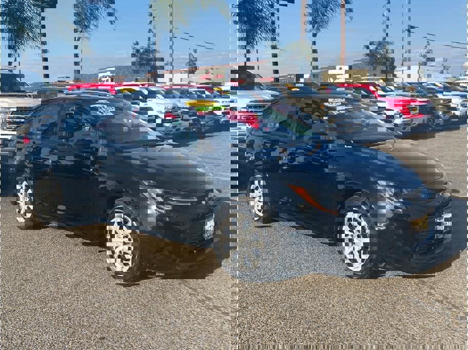 Vehicle image 6 of 22