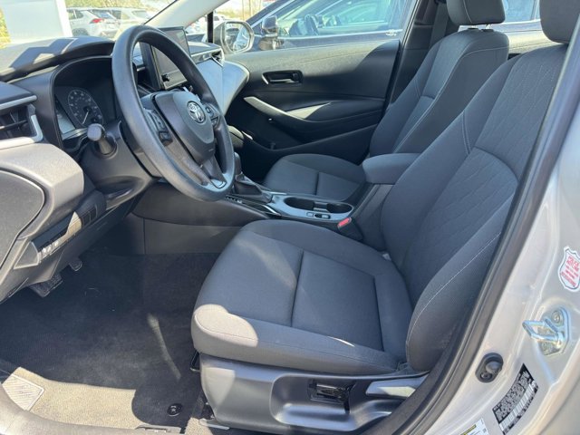 Vehicle image 24 of 27