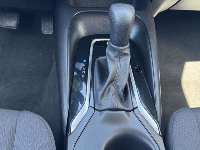 Vehicle image 9 of 27