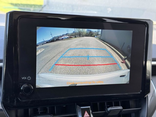 Vehicle image 7 of 27