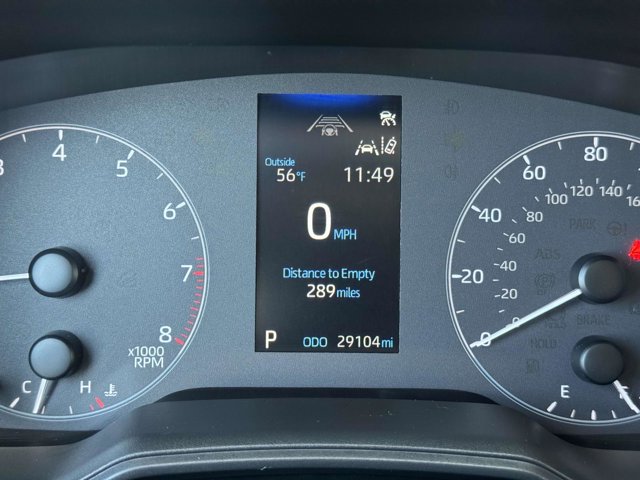 Vehicle image 16 of 27