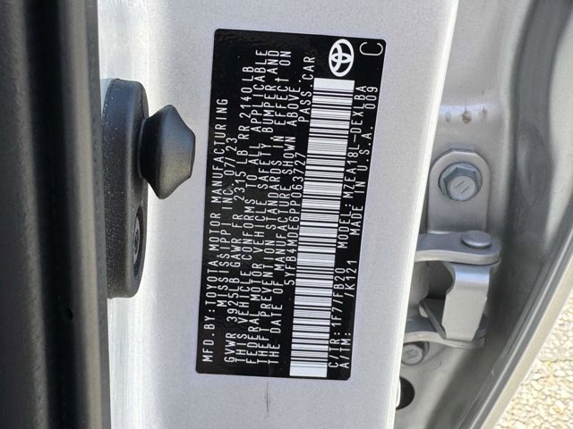 Vehicle image 27 of 27