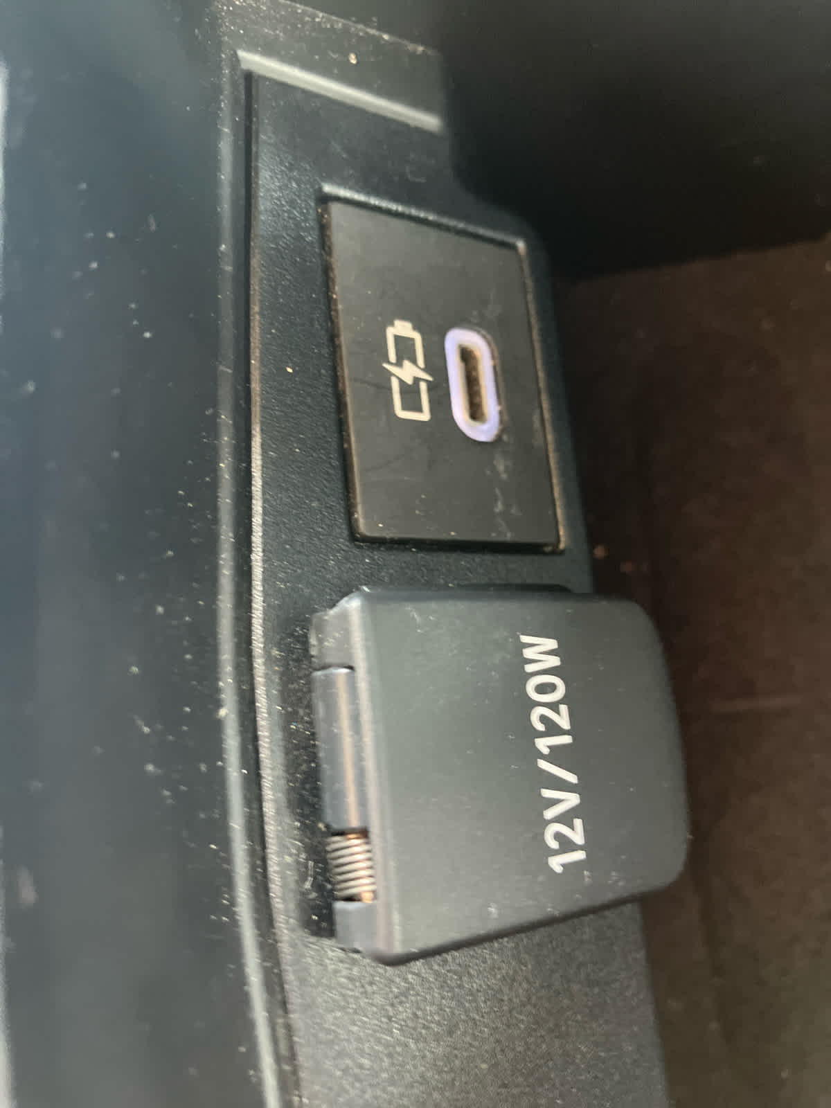 Vehicle image 26 of 29