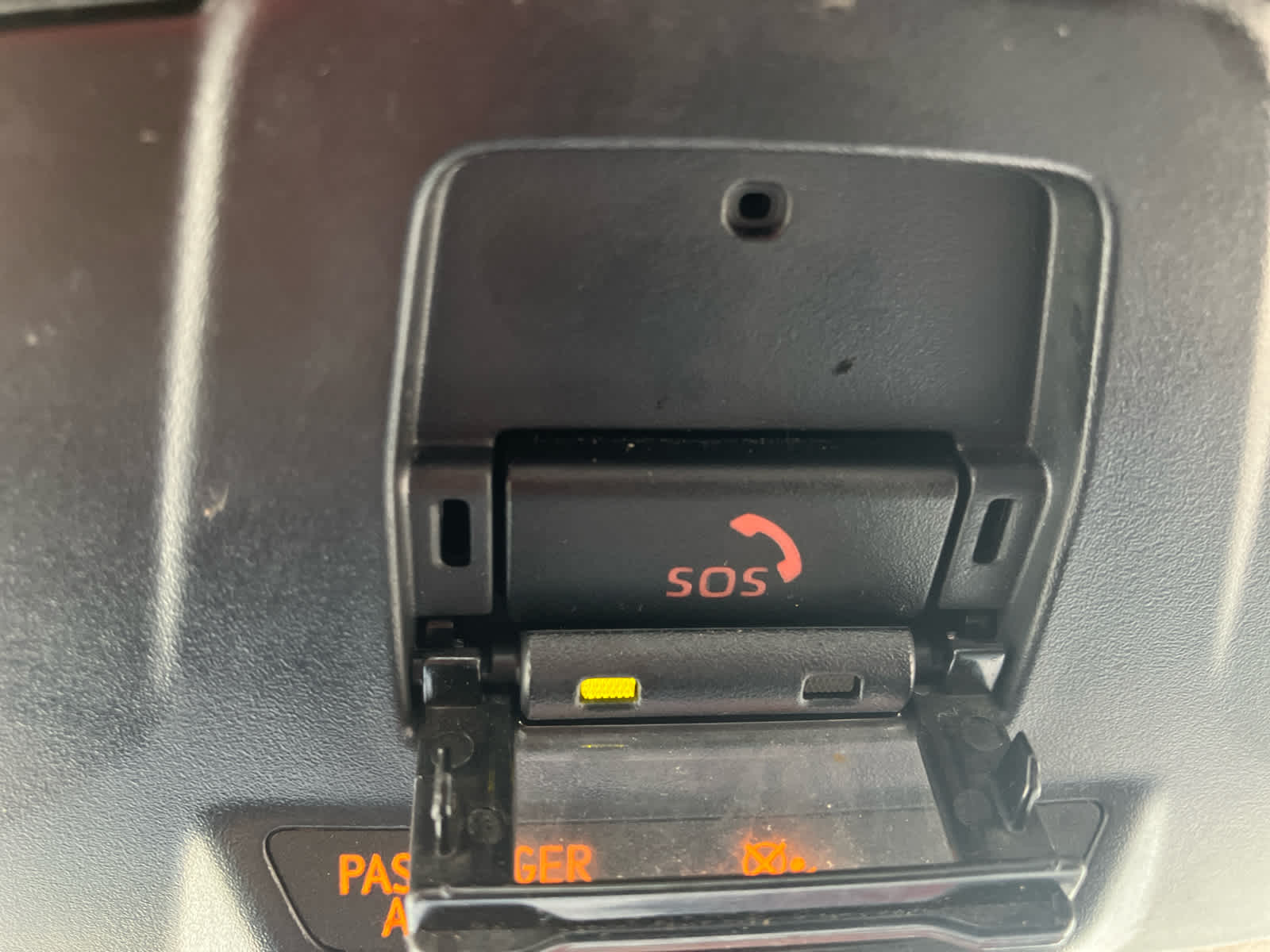 Vehicle image 18 of 29