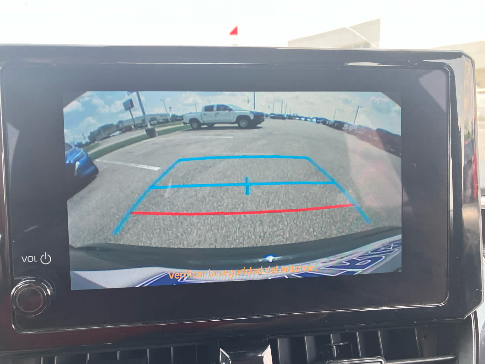 Vehicle image 16 of 29